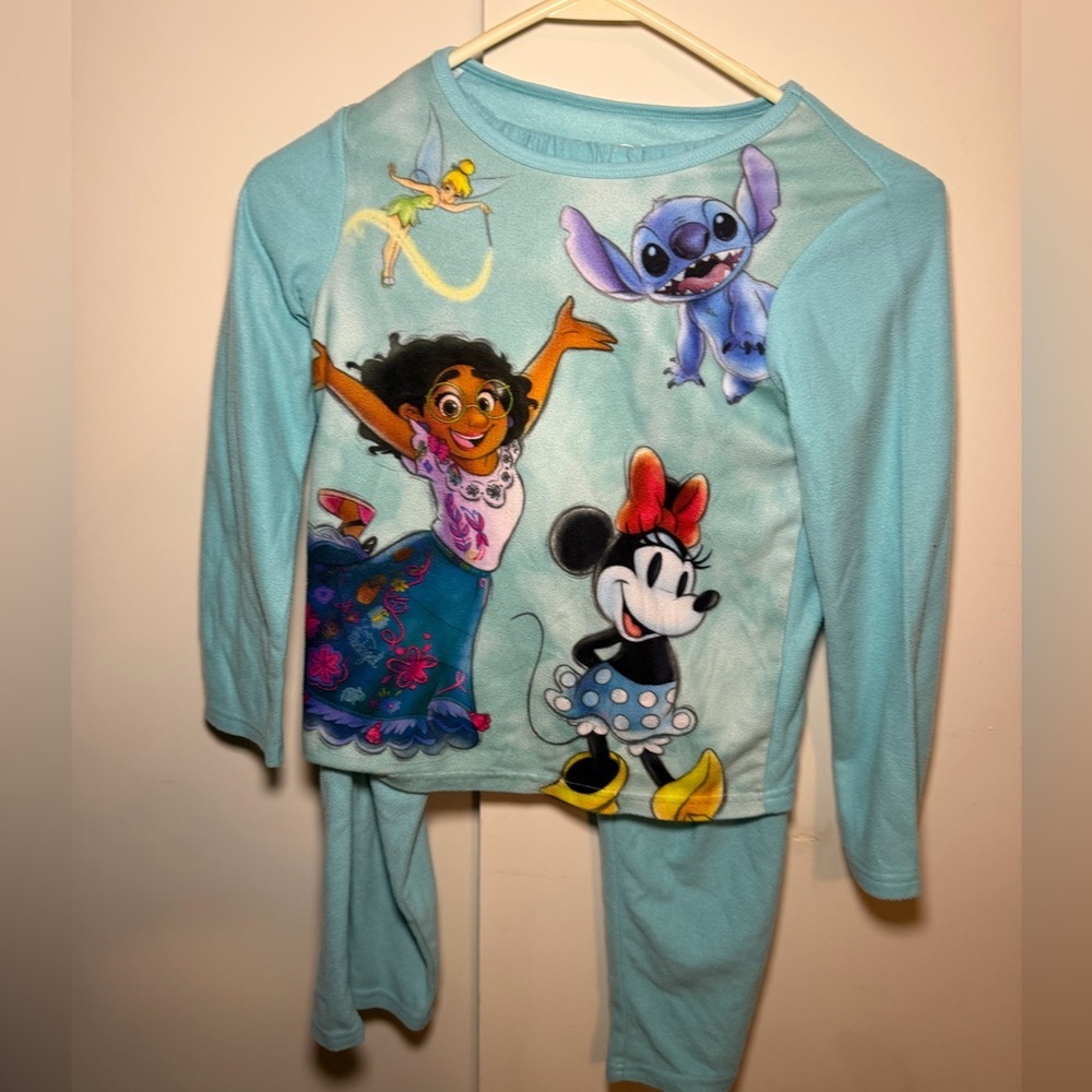 Disney Princess & Lilo 5 Pajama Sets Bundle Size 7/8. - Picture 14 of 15